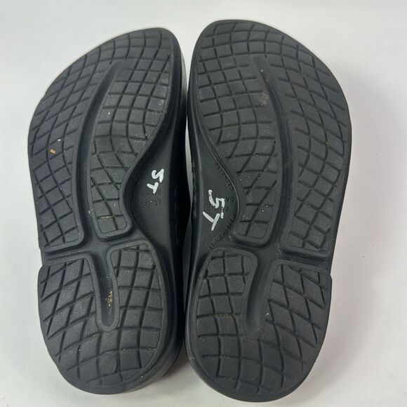 OOFOS OOaah Unisex Street Style Plain Shower Shoes - Picture 12 of 13